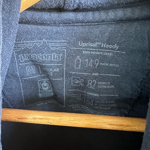 Patagonia Men's Navy Casual Uprisal Hoodie using Organic Recycled Material - Picture 3 of 5